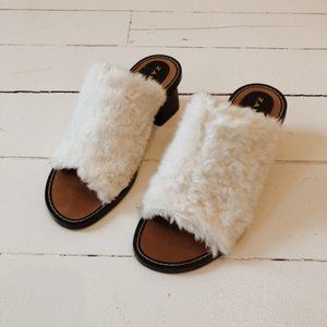 Zara Sherpa Slides / Size 39